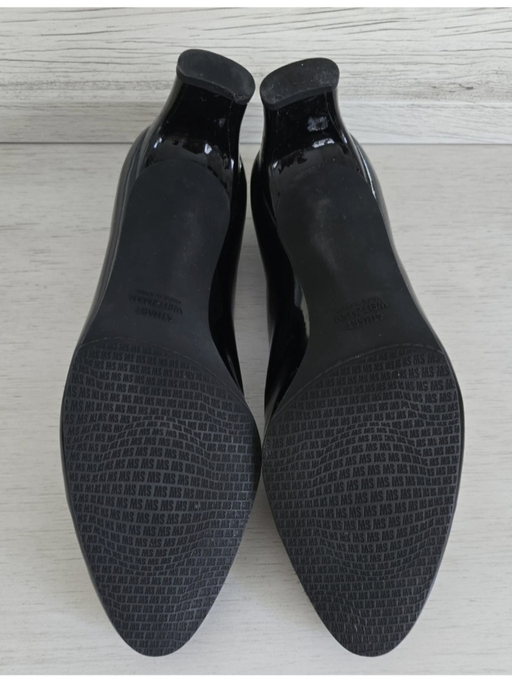 Stuart Weitzman Chic Pumps - 9W - Picture 5 of 7